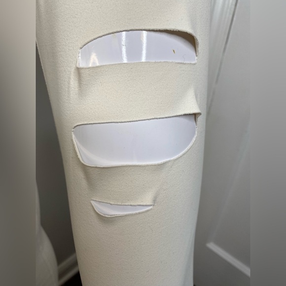 ALO Warrior High Waisted Ripped Leggings Pictured AS IS - Picture 5 of 13